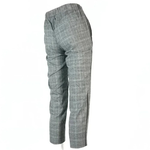 💕Old  navy Capri pants plaid - Picture 3 of 12